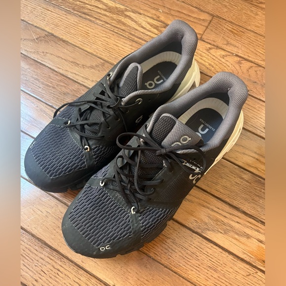 On Running Cloudflyer 8.5 - Picture 3 of 12